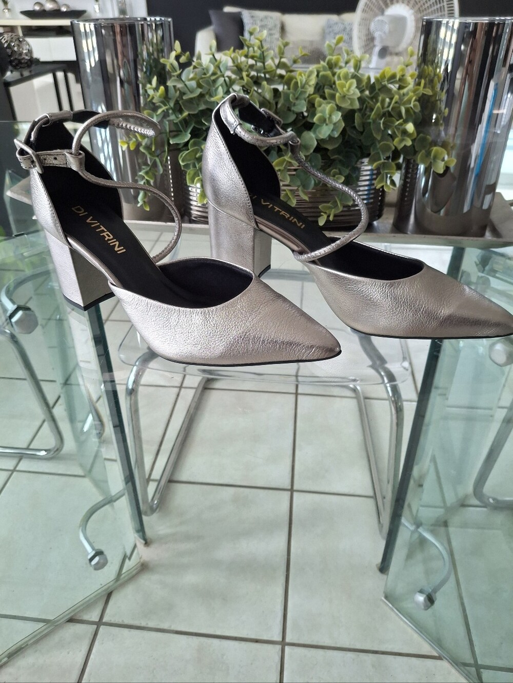 DI VITRINI Metallic Pointed-Toe Block Heel Pumps - Silver 100% Genuine Leather
